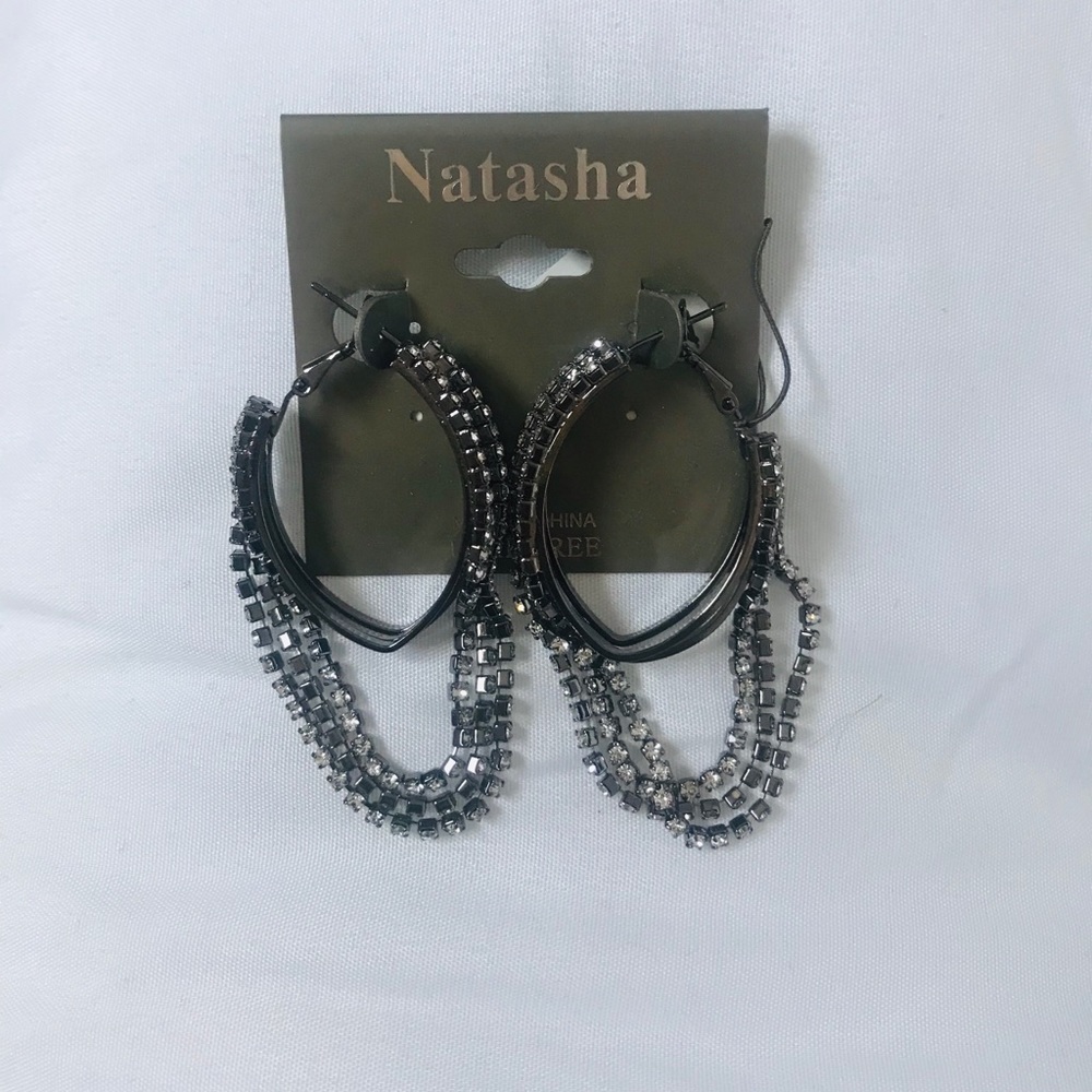 Dark Grey Oval Hang Earrings